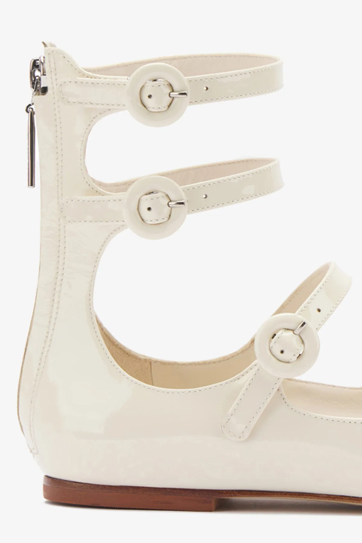 Alexa Flat In Ivory Patent
