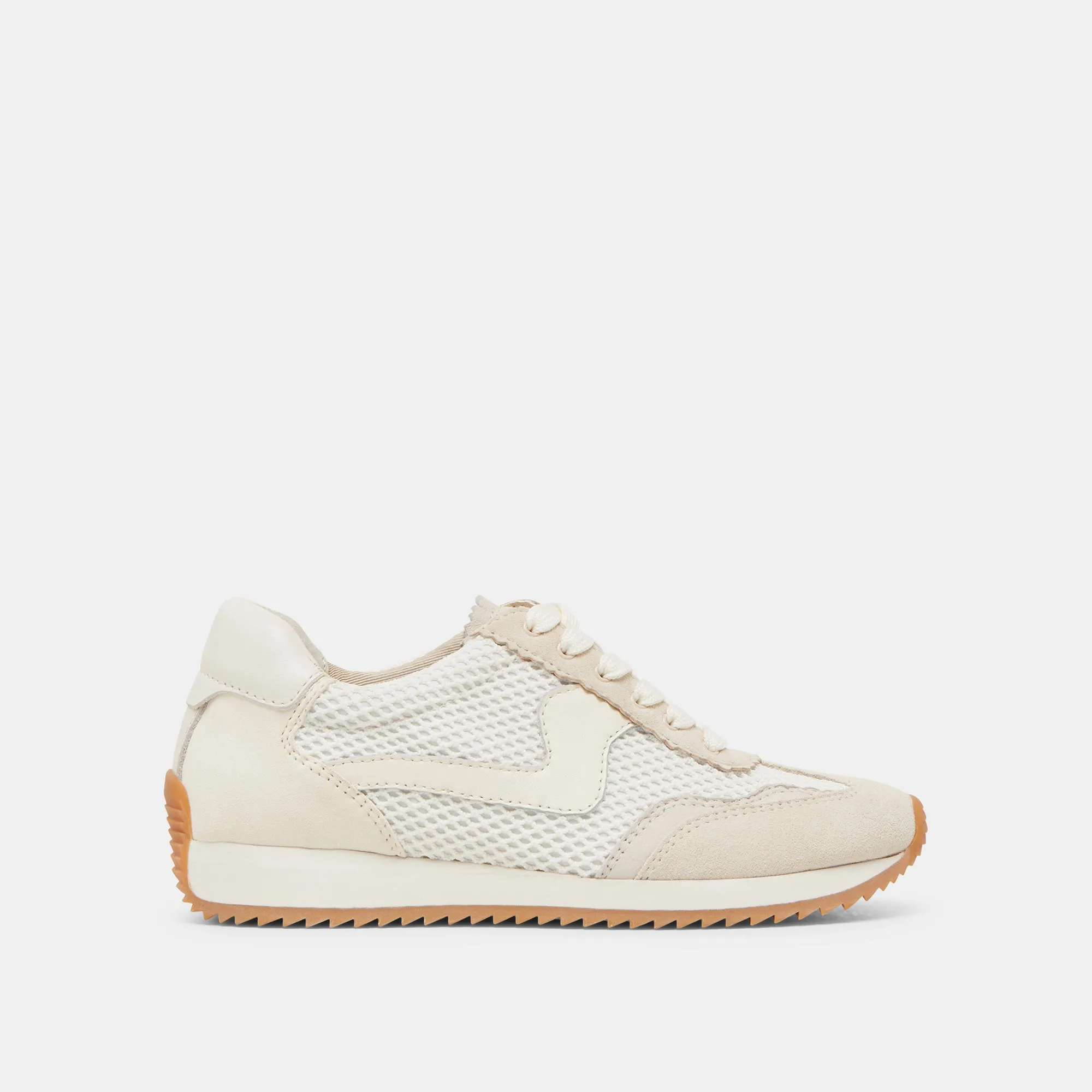 B.NTCD SNEAKERS WHITE MESH   PIN CHARM BUNDLE