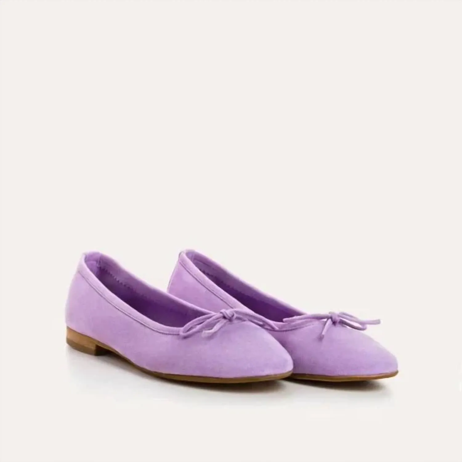 Carmen Peau In Lavender