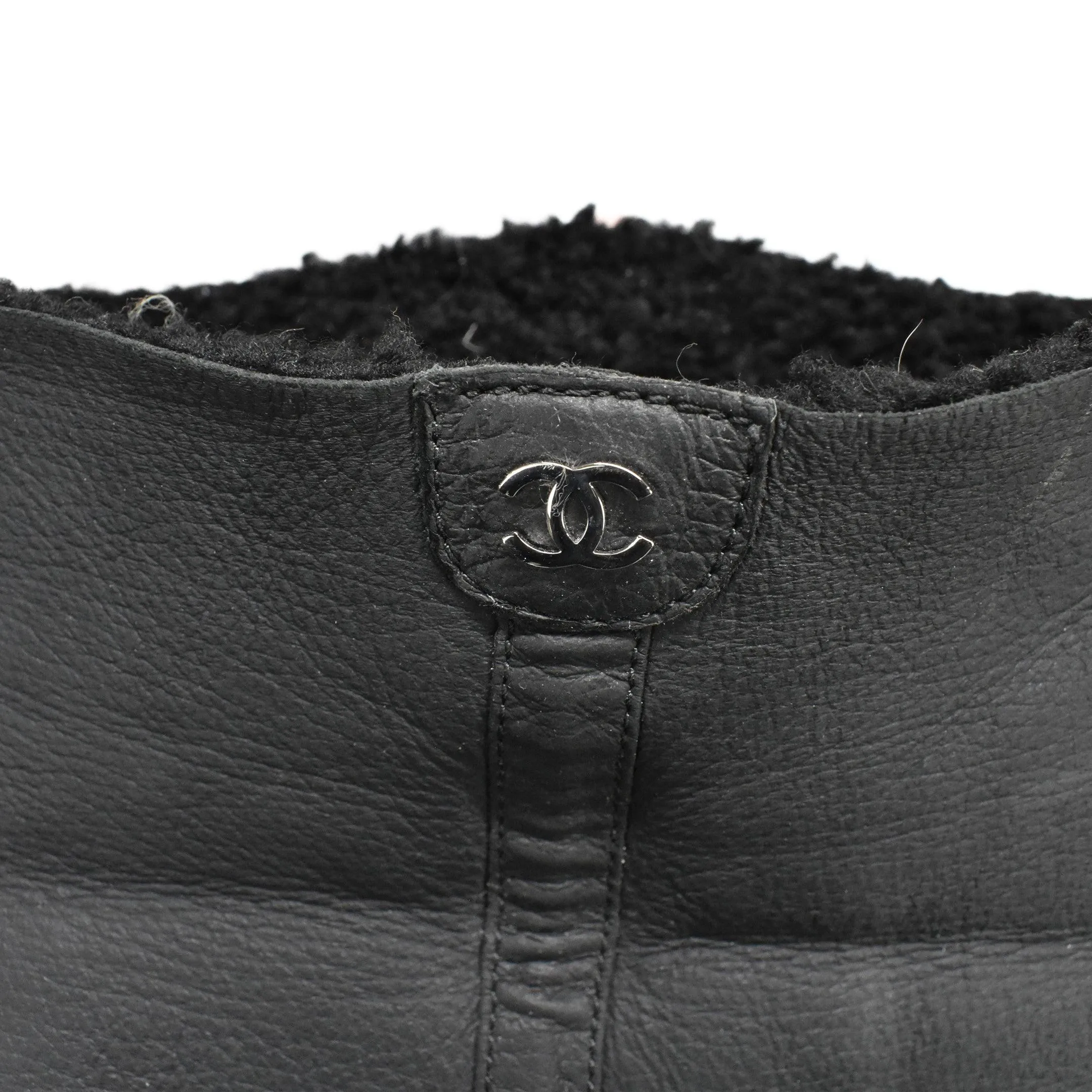 Chanel Shearling Boots - Women's 40