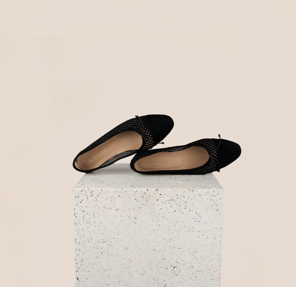 Como - Perforated Black Suede