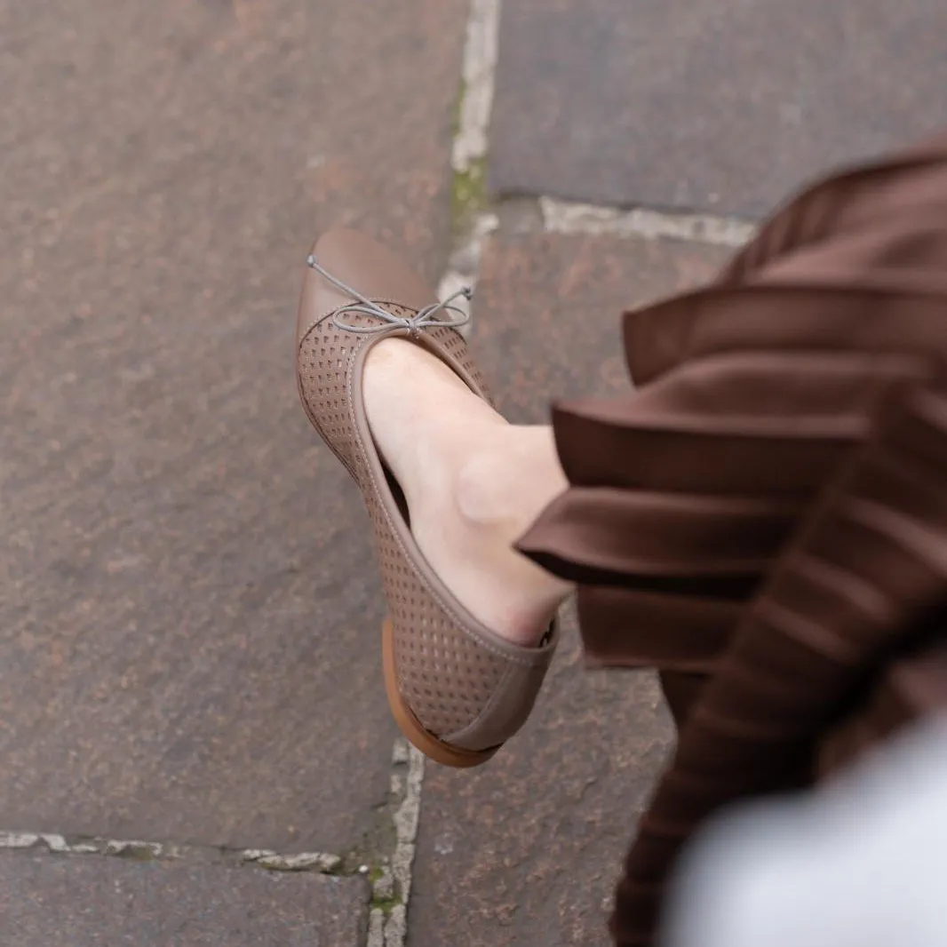 Como - Perforated Taupe