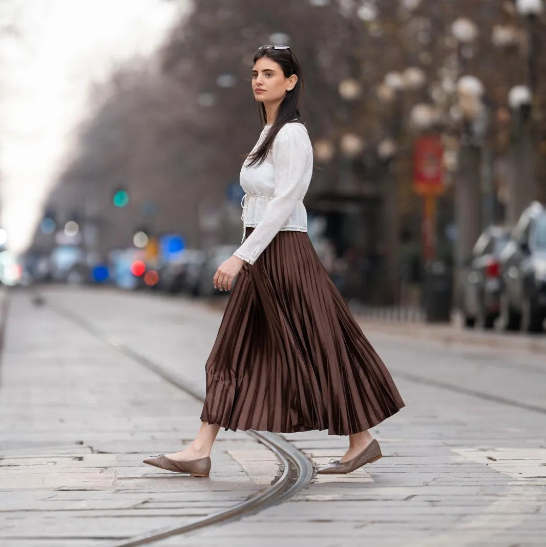 Como - Perforated Taupe