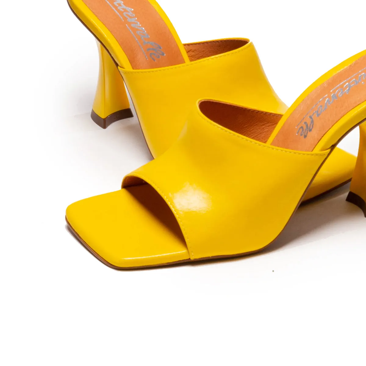 Cythera Yellow Leather