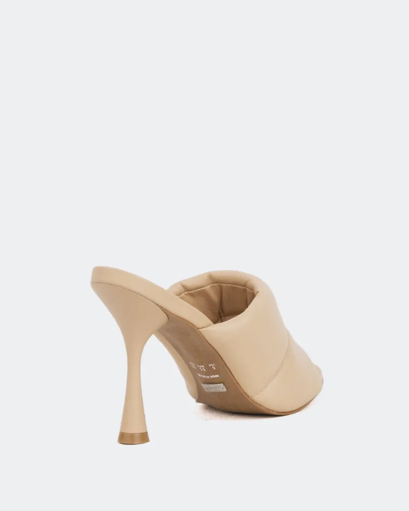 Juicy Tan Leather