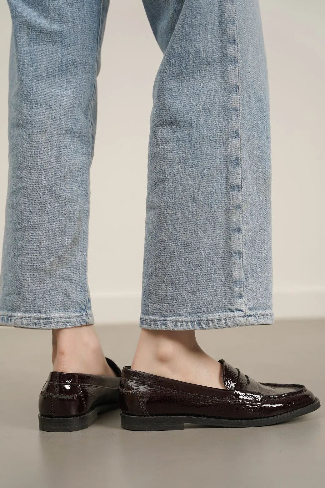 LEATHER PENNY LOAFERS