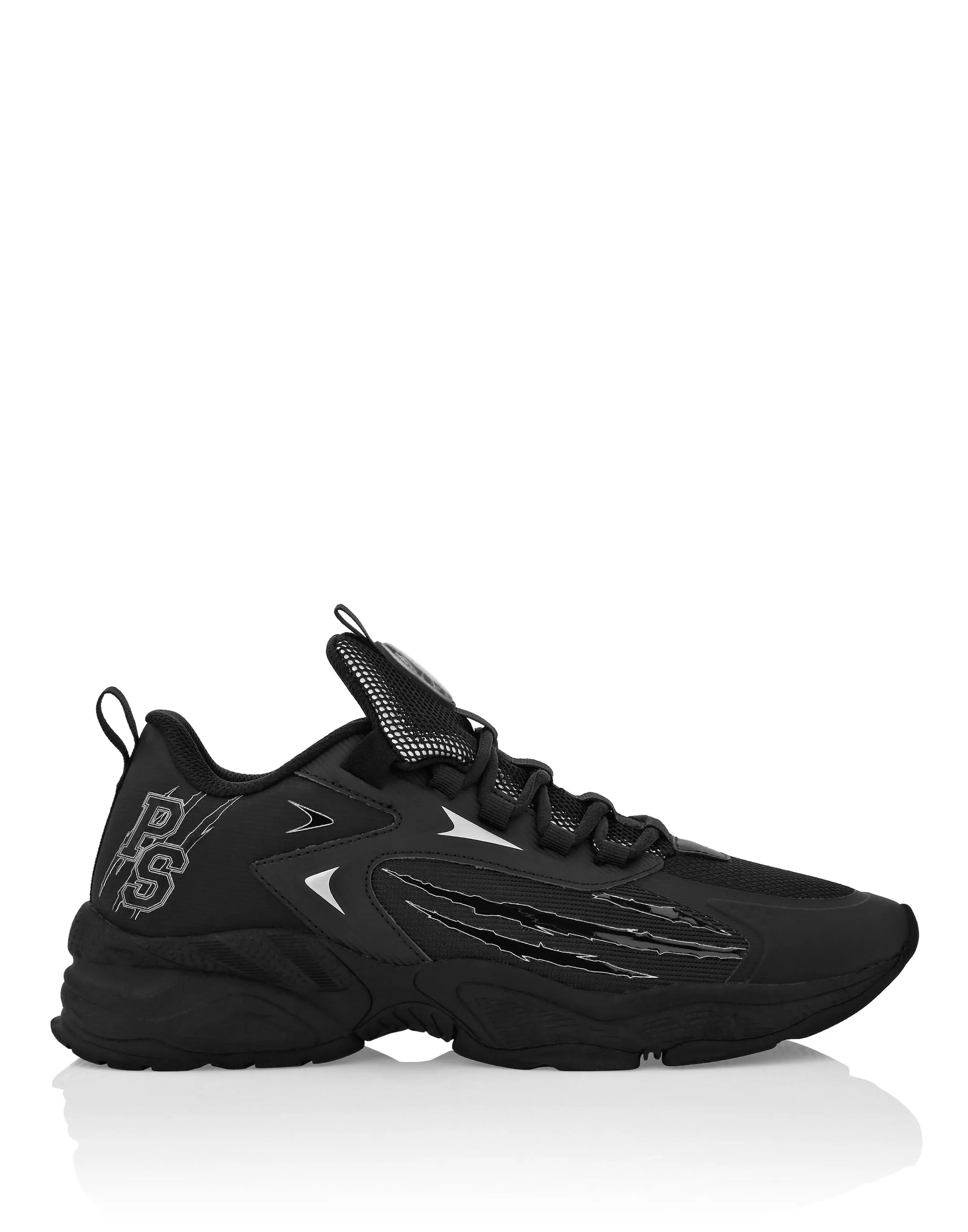 Lo-Top Sneakers