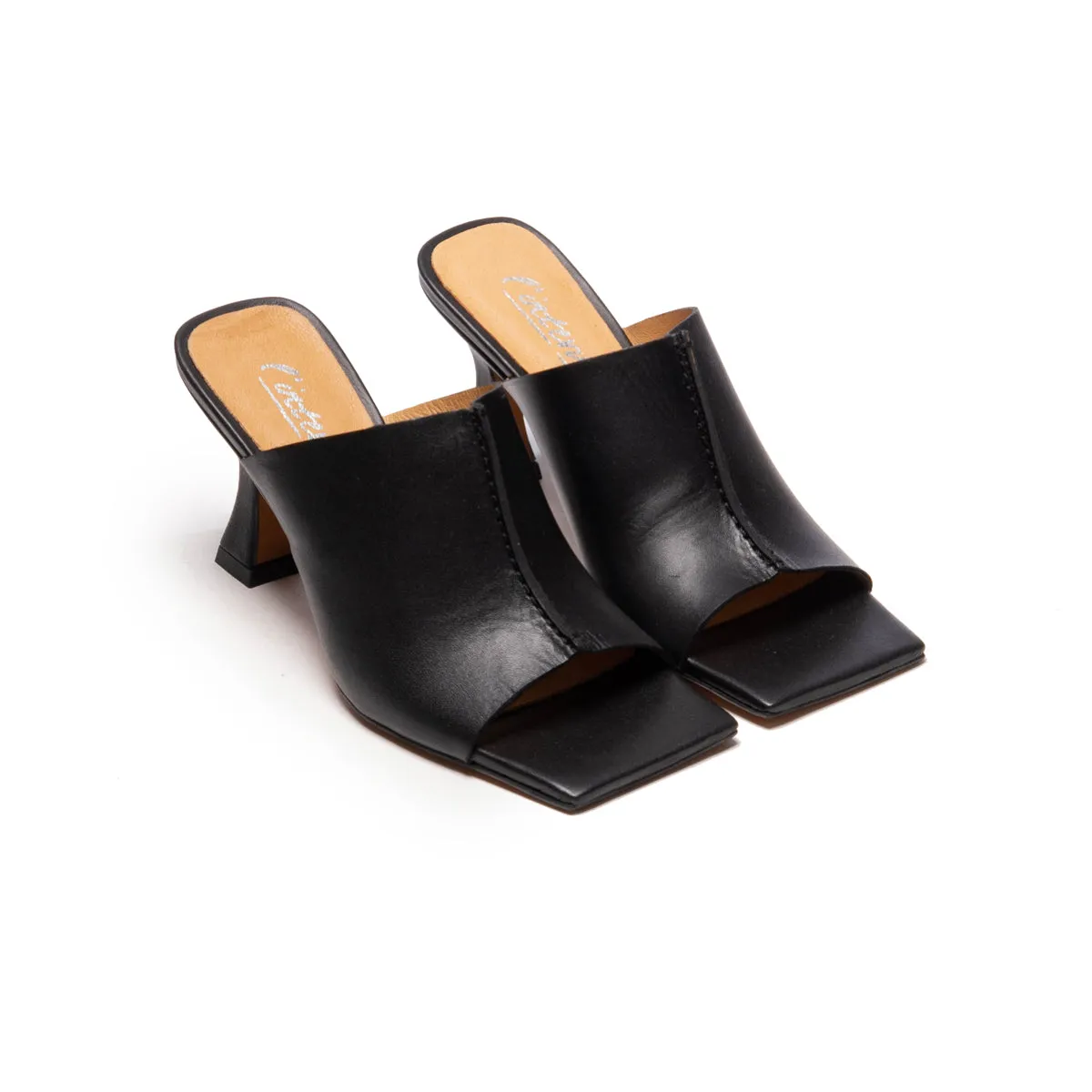 Maica Black Leather