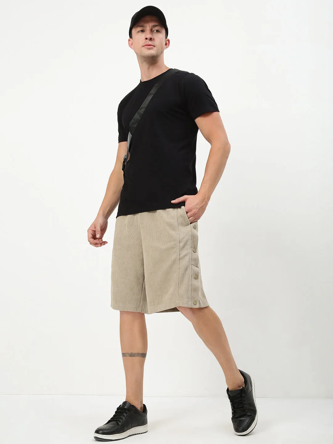 Men Beige Solid Shorts