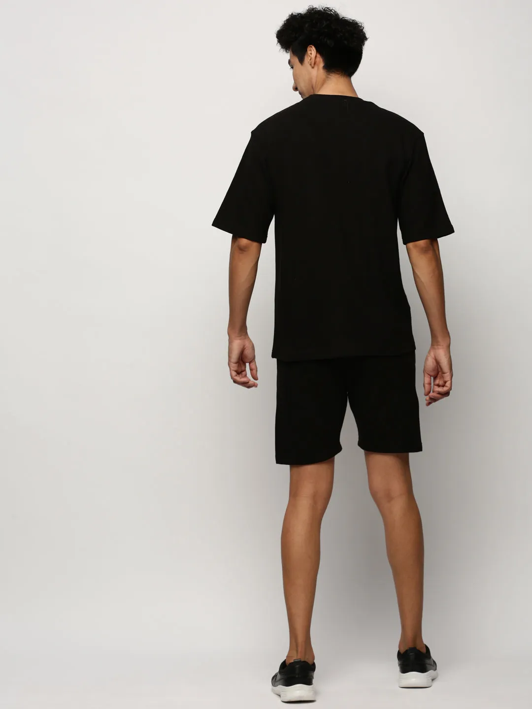 Men Black Round Neck T-Shirt & Shorts Co Ords