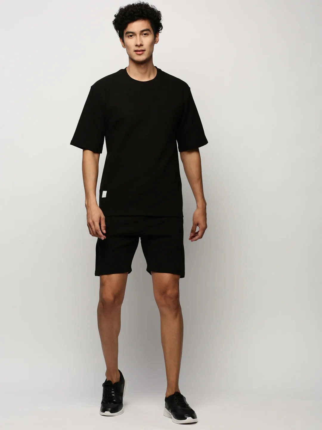Men Black Round Neck T-Shirt & Shorts Co Ords