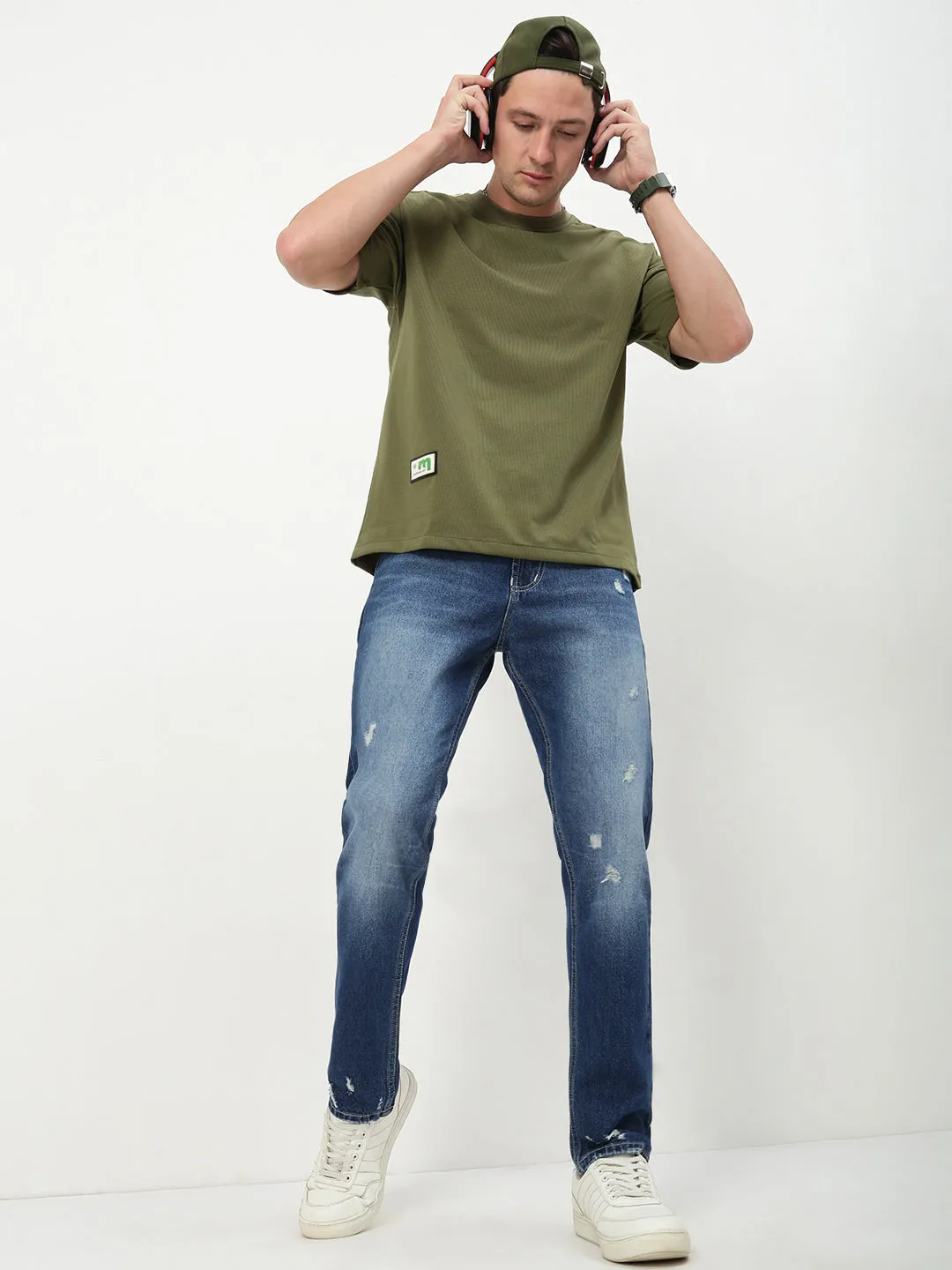 Men Blue Solid Straight Fit Jeans
