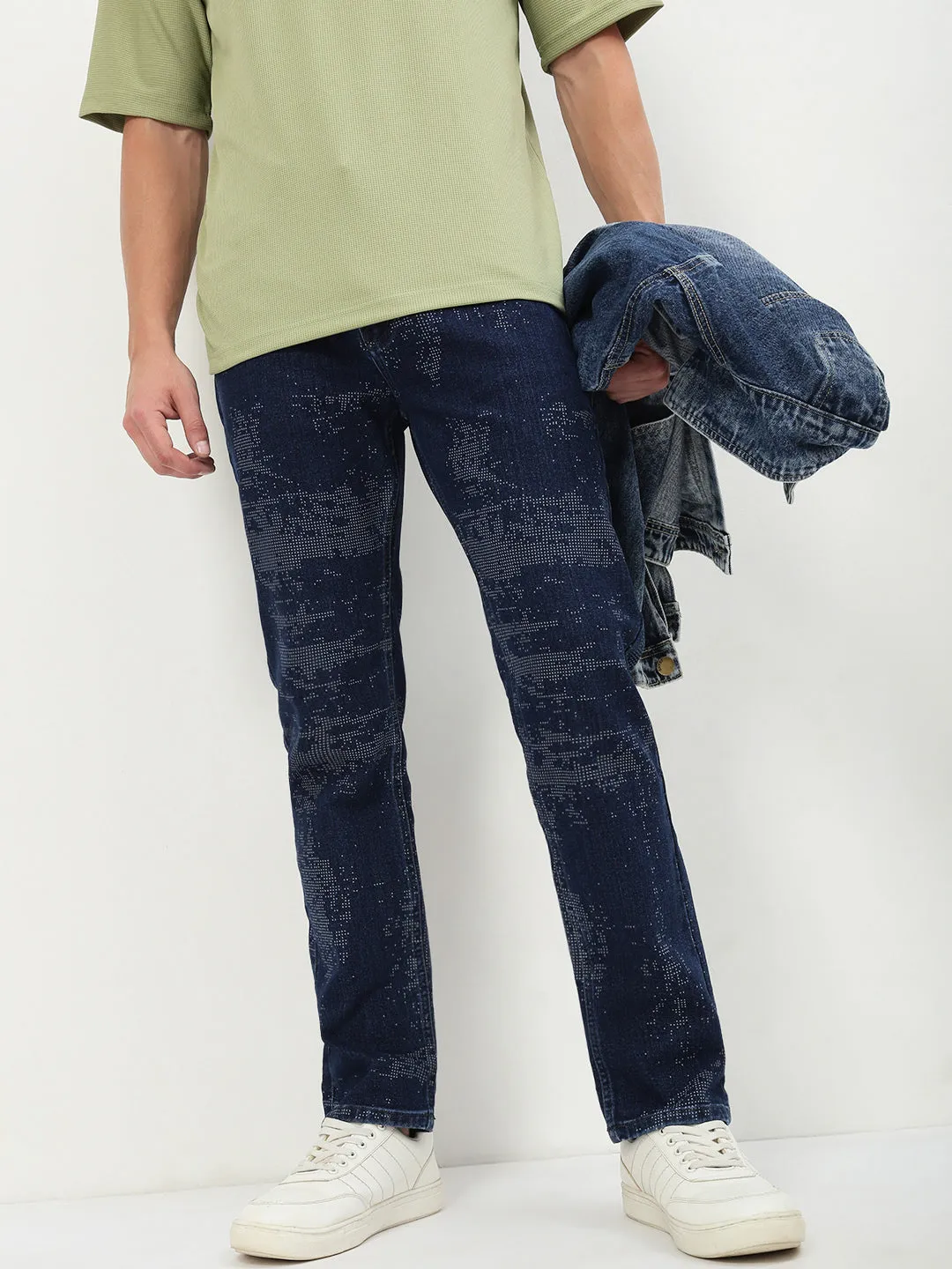 Men Blue Solid Straight Fit Jeans