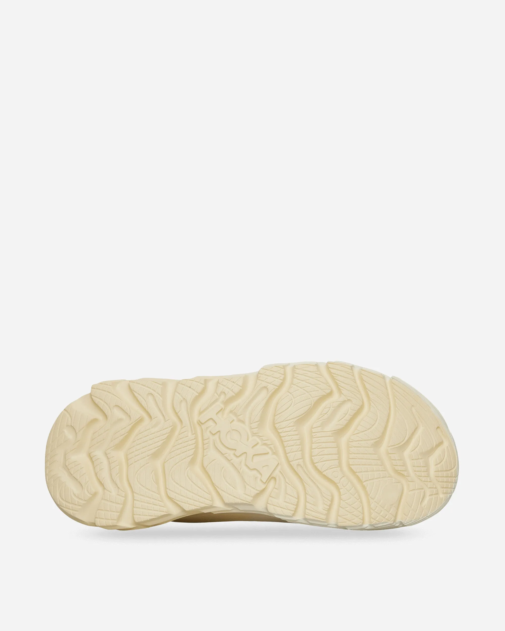 Paria Farzaneh Restore Chukka Sneakers Cream