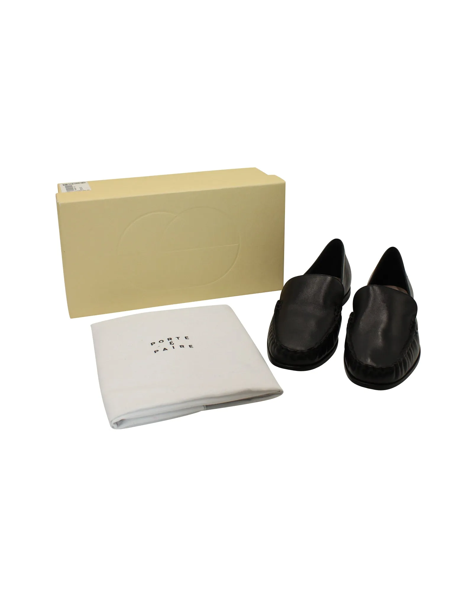 Porte & Paire Round Toe Loafers in Black Leather