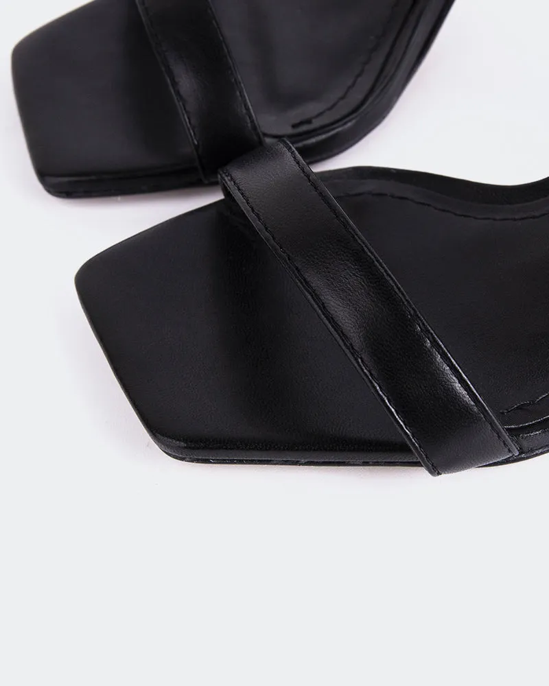 Ricarda Black Leather