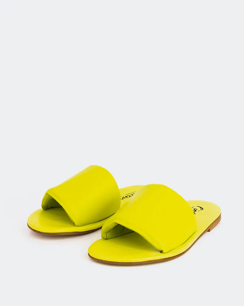 Rum Yellow Leather