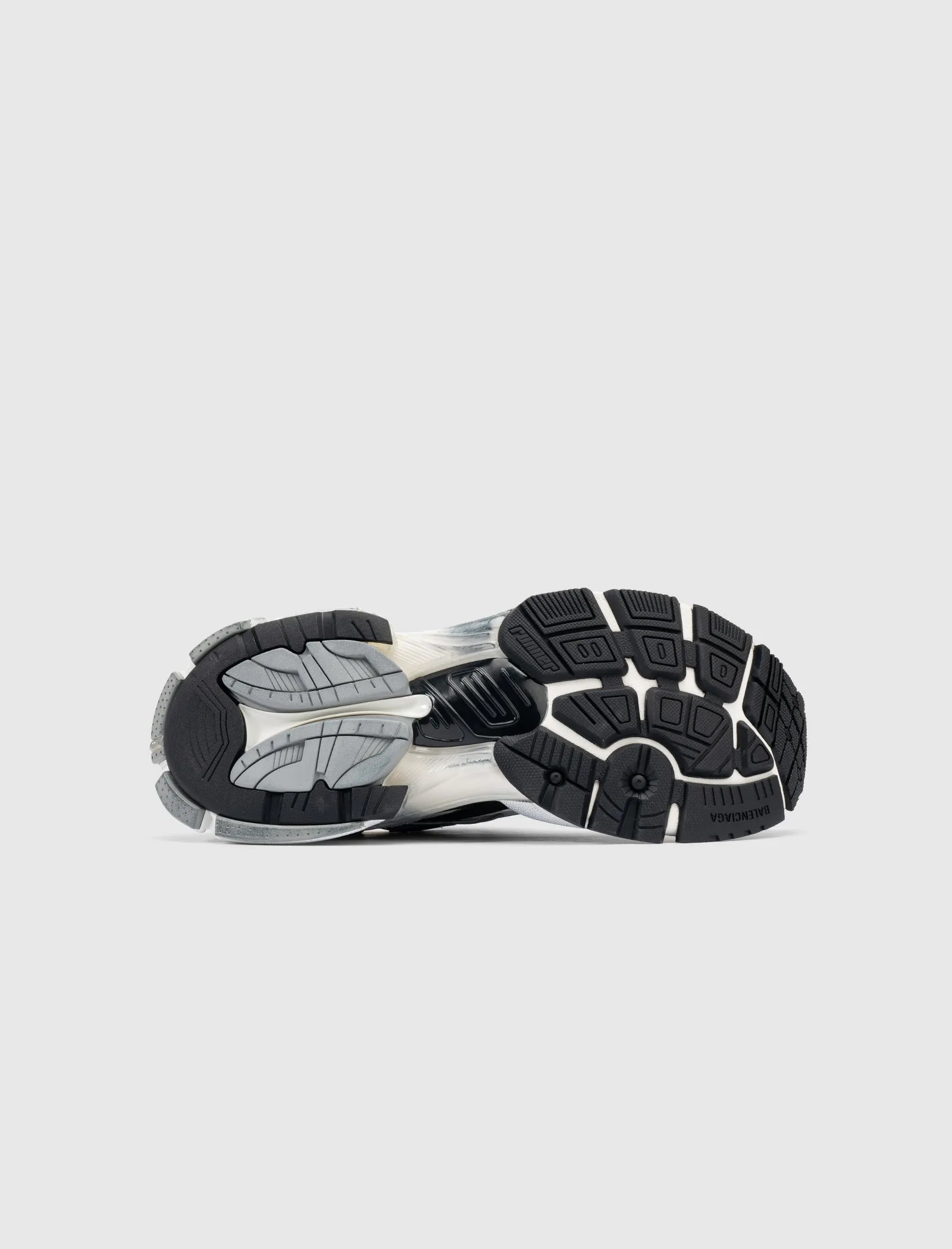 RUNNER SNEAKER