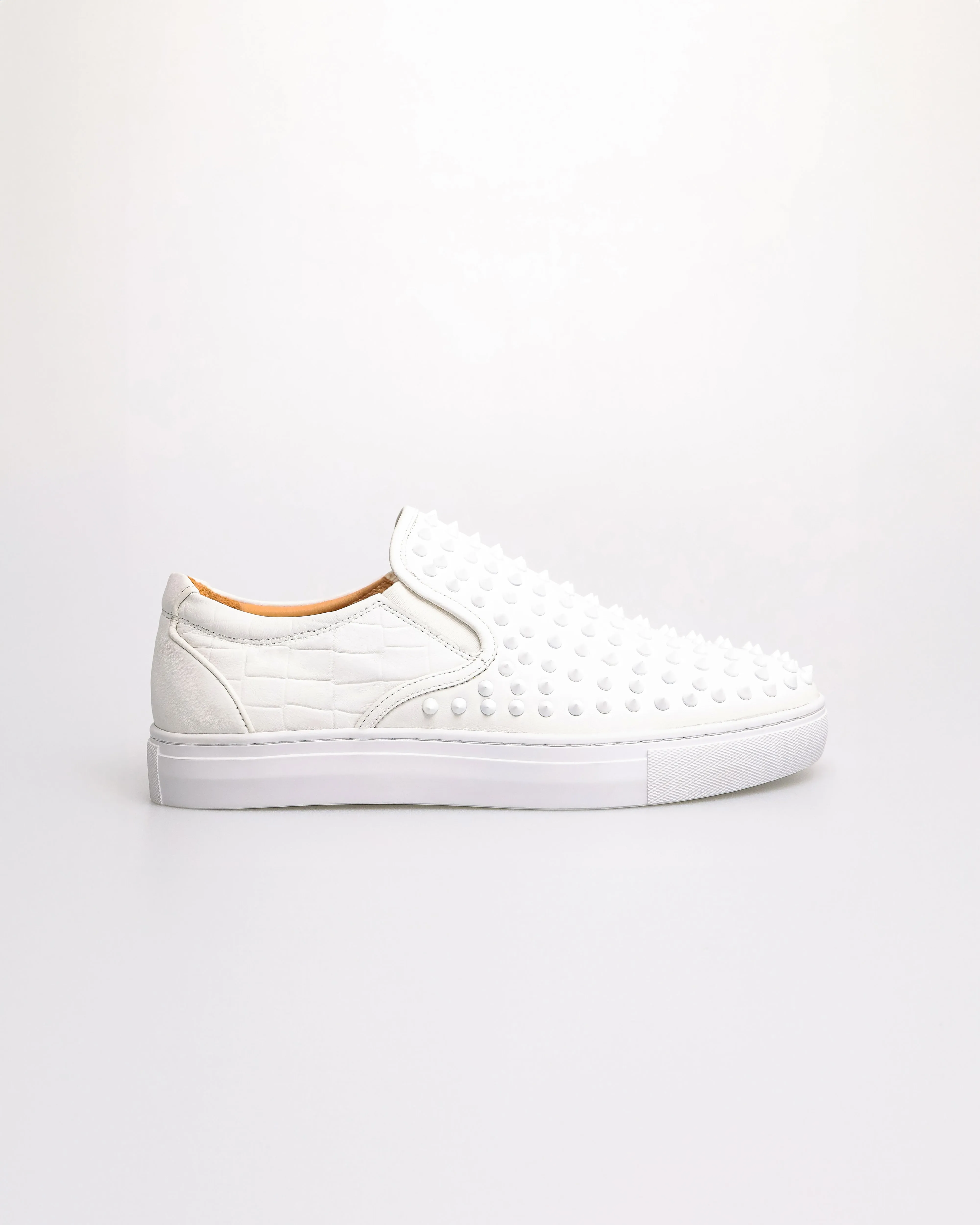 Tomaz C556 Men's Studded Sneakers