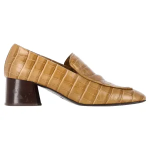 Tot��me Crocodile-Embossed Loafer Pumps in Brown Cowhide Leather