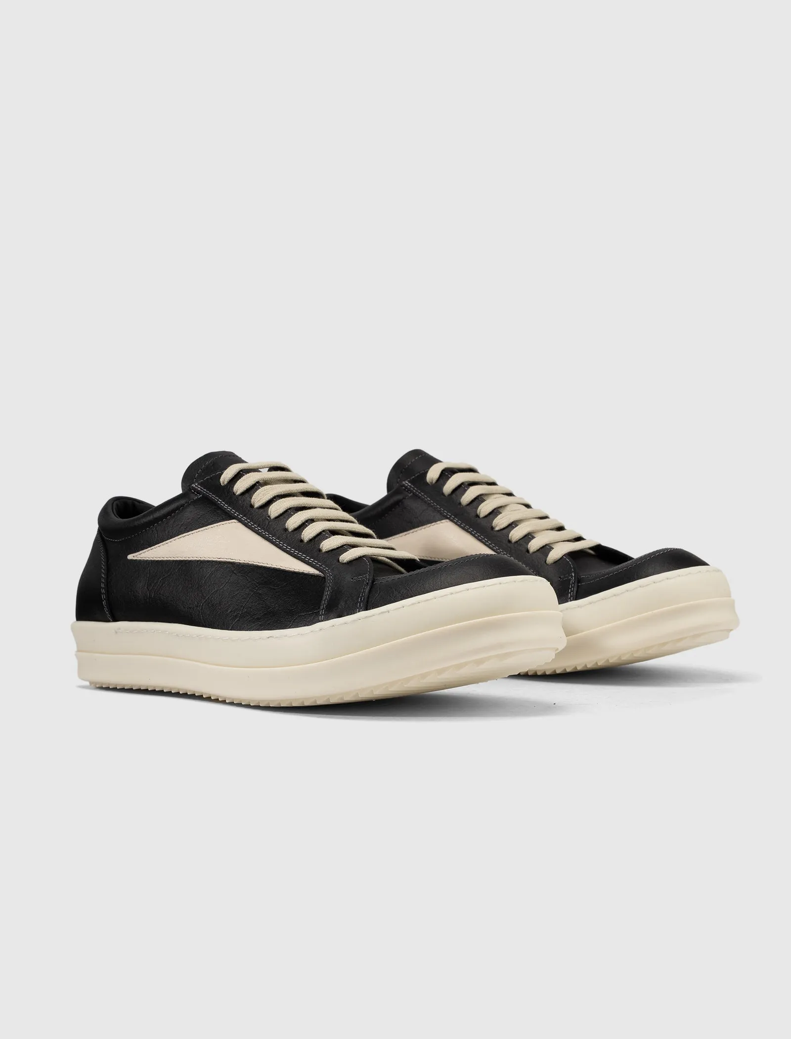 VINTAGE SNEAKERS "BLACK/MILK"