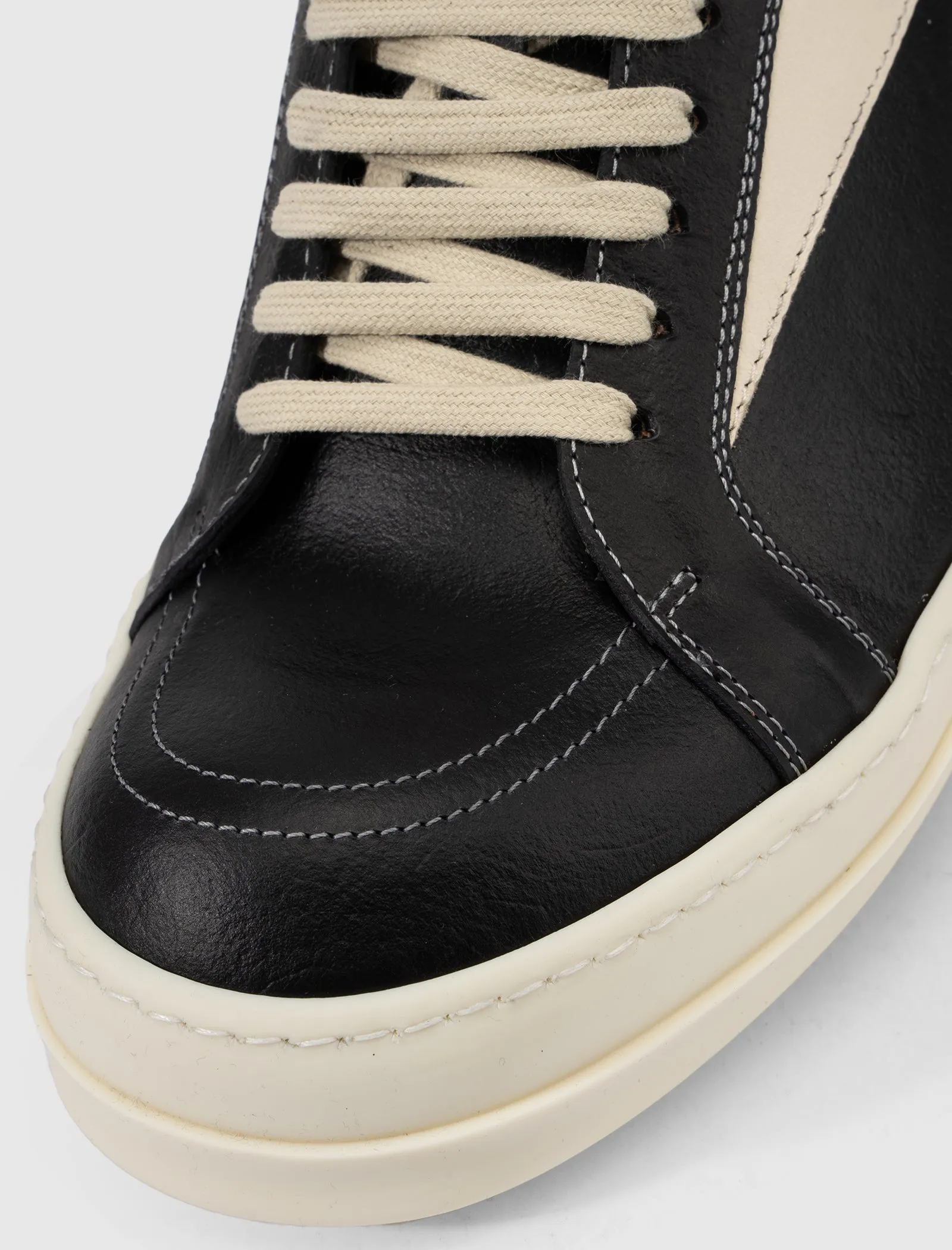 VINTAGE SNEAKERS "BLACK/MILK"