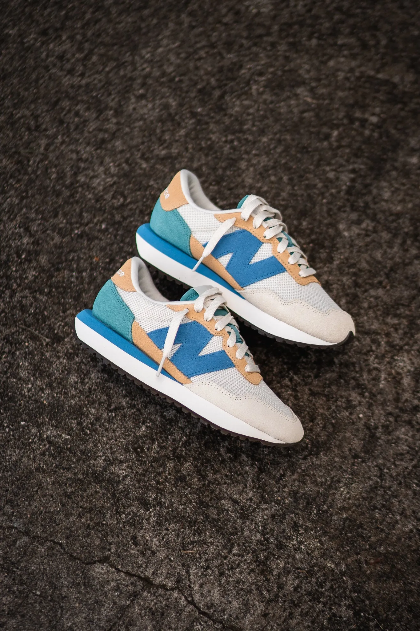 Women New Balance 237 (Khaki/Ocean) - WS237TA