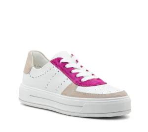 Women's Calgary Sneakers In White/pink