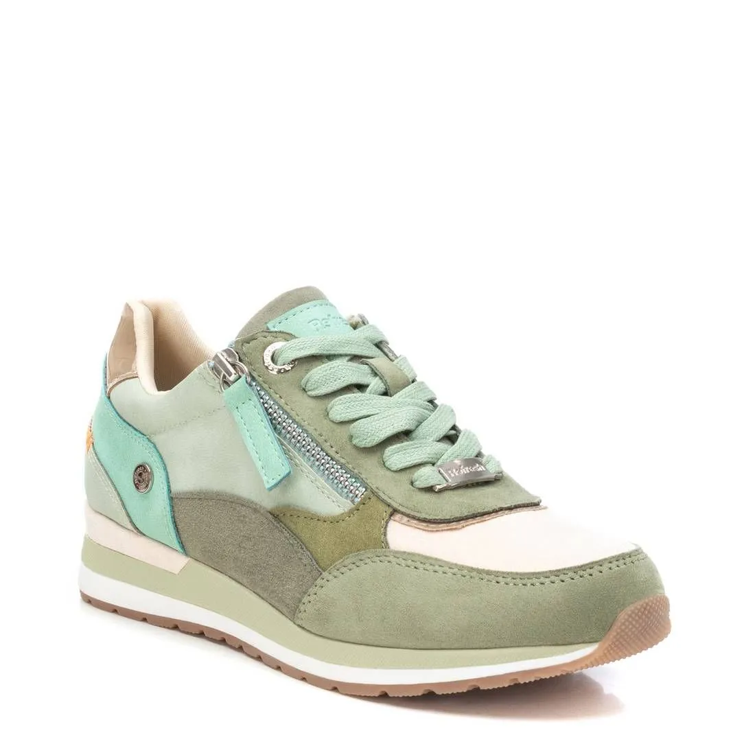 Women's sneakers