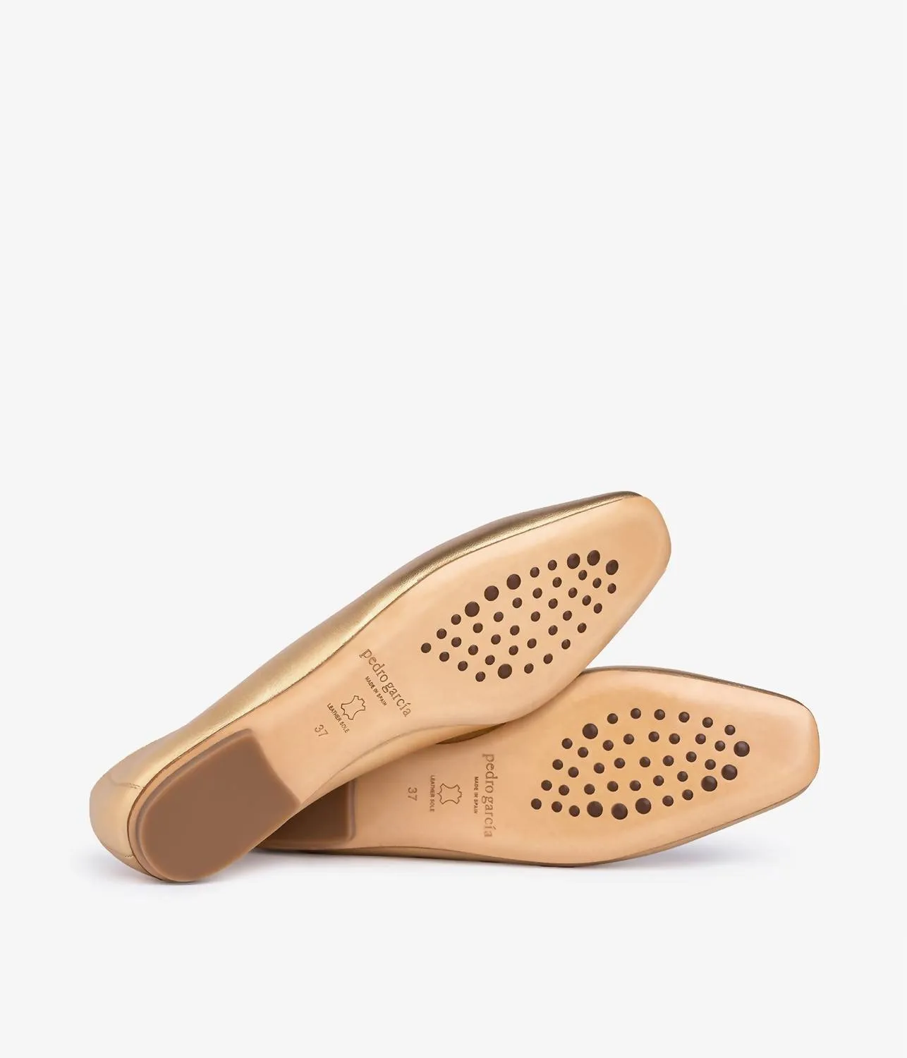 Women's Tila Metallic Leather Ballerina Flats In Gold