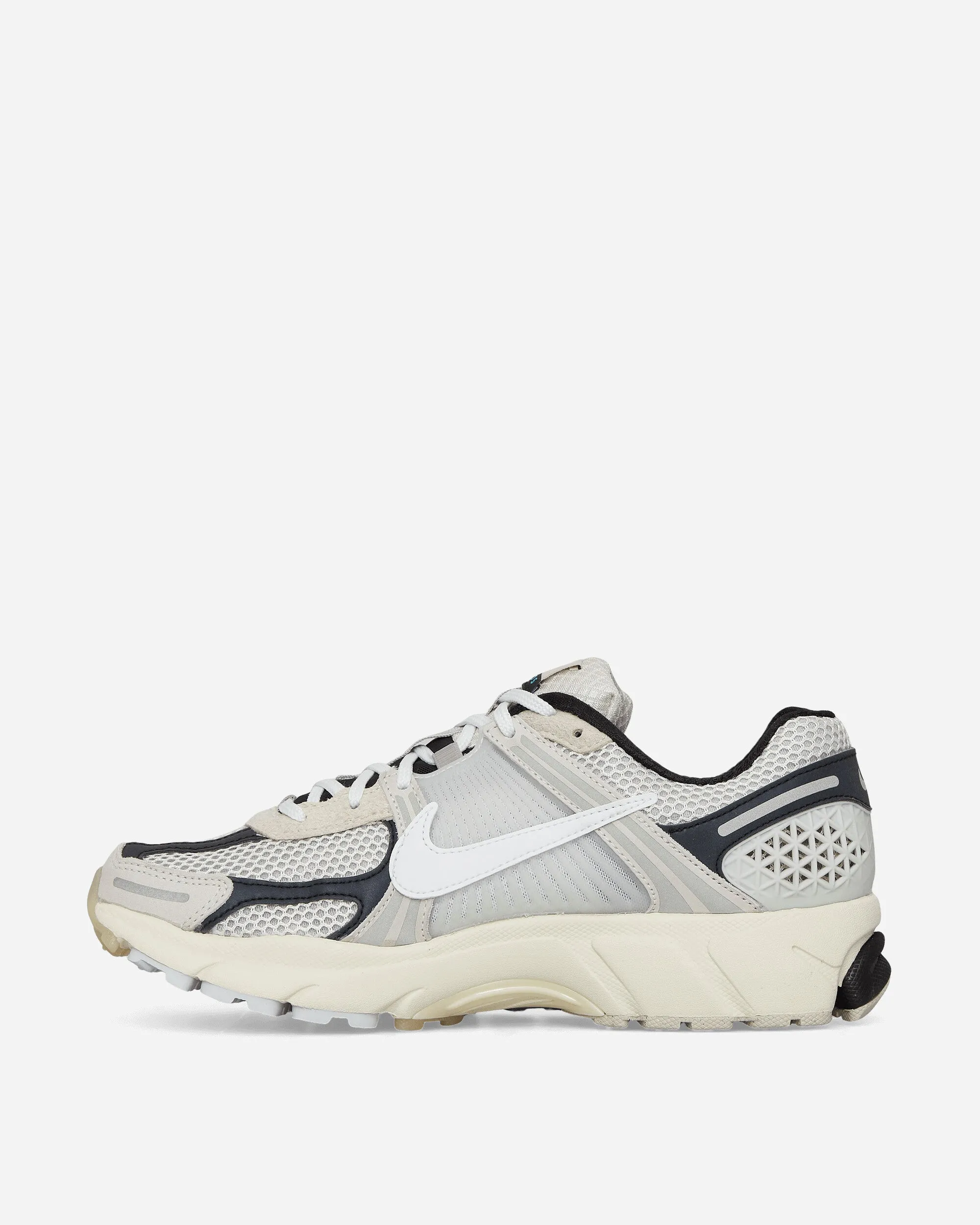 Zoom Vomero 5 Sneakers Light Bone / Black